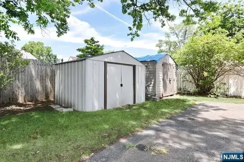 141 Graham Terrace Saddle Brook NJ 07663