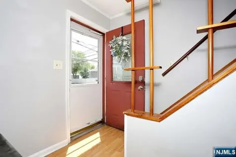 141 Graham Terrace Saddle Brook NJ 07663