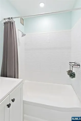 25 Grand Avenue Hackensack NJ 07601