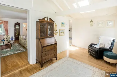 26 Crestview Hill Road Livingston NJ 07039