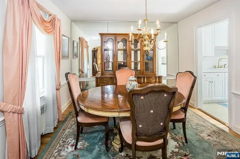 26 Crestview Hill Road Livingston NJ 07039
