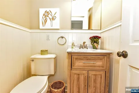 3 Avon Place Woodcliff Lake NJ 07677