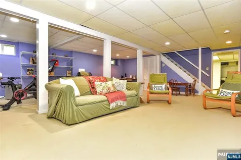 3 Avon Place Woodcliff Lake NJ 07677
