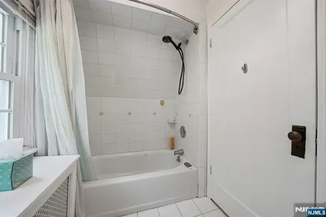716 Colonial Road Franklin Lakes NJ 07417