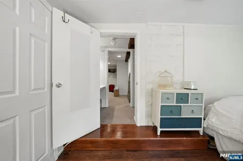 716 Colonial Road Franklin Lakes NJ 07417