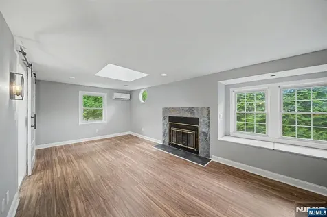 433 Louisa Avenue Wyckoff NJ 07481