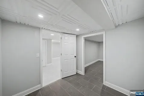 433 Louisa Avenue Wyckoff NJ 07481