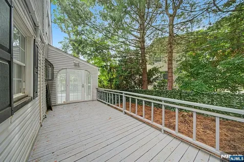 433 Louisa Avenue Wyckoff NJ 07481
