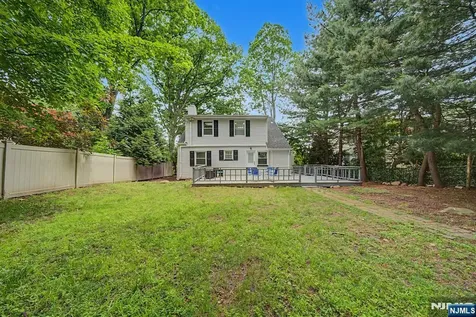 433 Louisa Avenue Wyckoff NJ 07481