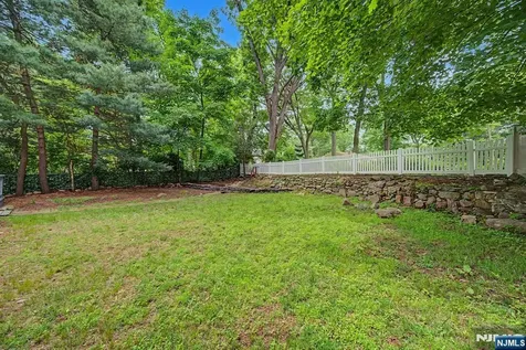 433 Louisa Avenue Wyckoff NJ 07481