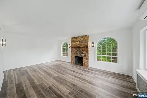 433 Louisa Avenue Wyckoff NJ 07481