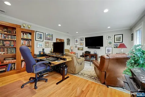 980 Briarwoods Road Franklin Lakes NJ 07417