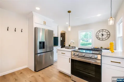 421 Tryon Avenue Englewood NJ 07631
