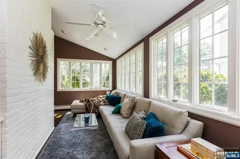 90 Stonehouse Road Glen Ridge NJ 07028