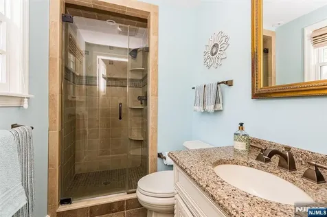 90 Stonehouse Road Glen Ridge NJ 07028