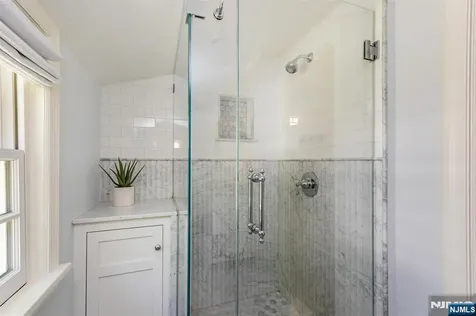 90 Stonehouse Road Glen Ridge NJ 07028