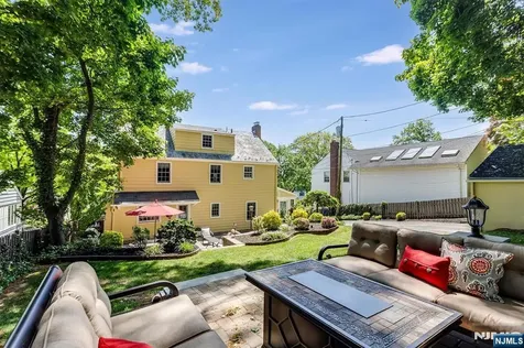 90 Stonehouse Road Glen Ridge NJ 07028