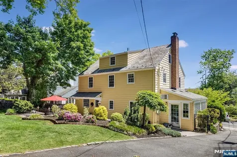 90 Stonehouse Road Glen Ridge NJ 07028