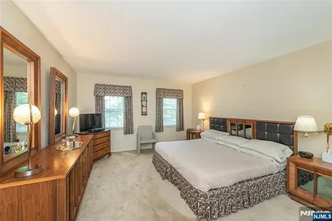 1 Birdseye Circle Wayne NJ 07470