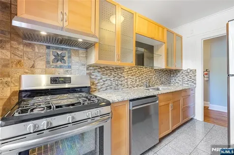 275 Engle Street Englewood NJ 07631