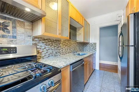 275 Engle Street Englewood NJ 07631