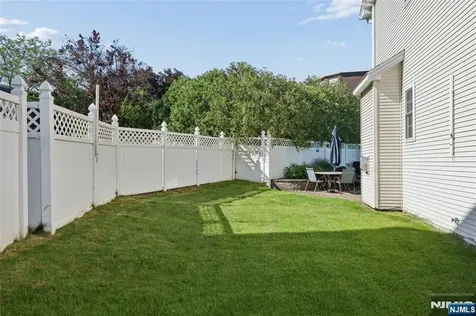 6 Lamring Drive Fair Lawn NJ 07410