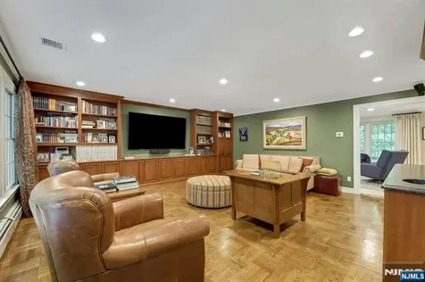 245 Allison Court Englewood NJ 07631