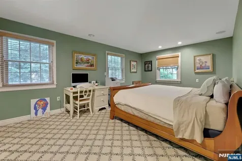 245 Allison Court Englewood NJ 07631