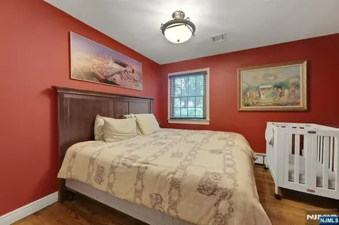 245 Allison Court Englewood NJ 07631