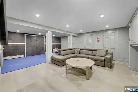 245 Allison Court Englewood NJ 07631