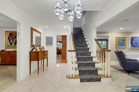 245 Allison Court Englewood NJ 07631
