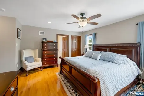 395 Wood Ridge Avenue Wood Ridge NJ 07075