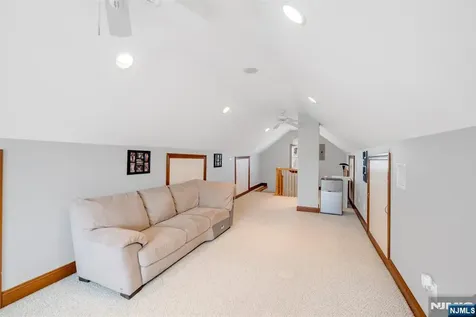 395 Wood Ridge Avenue Wood Ridge NJ 07075