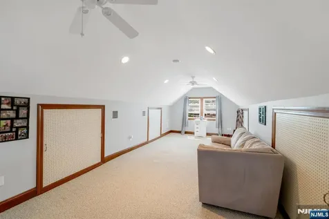 395 Wood Ridge Avenue Wood Ridge NJ 07075