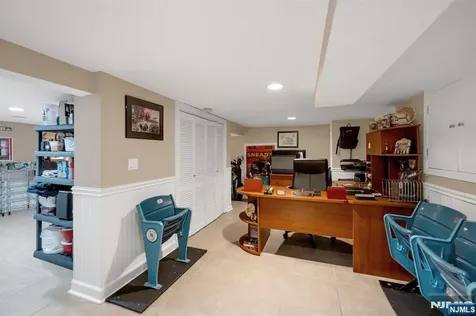 395 Wood Ridge Avenue Wood Ridge NJ 07075
