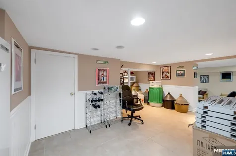 395 Wood Ridge Avenue Wood Ridge NJ 07075