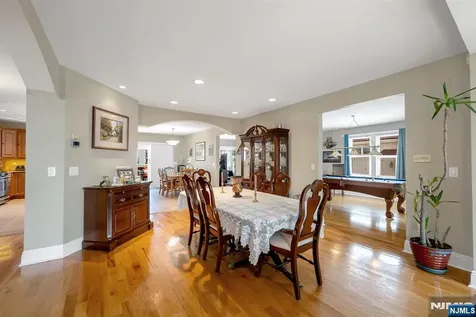 395 Wood Ridge Avenue Wood Ridge NJ 07075