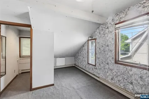 35 Lindley Avenue Tenafly NJ 07670