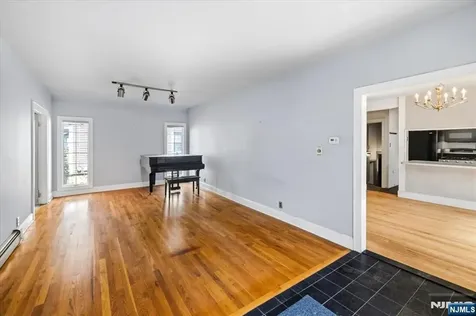 35 Lindley Avenue Tenafly NJ 07670