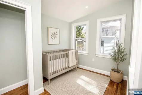 25 Windsor Drive Dumont NJ 07628