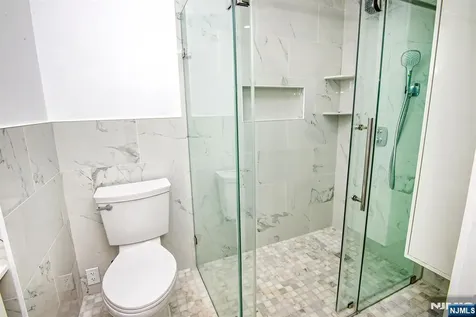 25 Windsor Drive Dumont NJ 07628