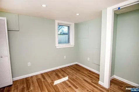 25 Windsor Drive Dumont NJ 07628