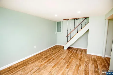 25 Windsor Drive Dumont NJ 07628