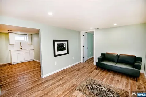 25 Windsor Drive Dumont NJ 07628