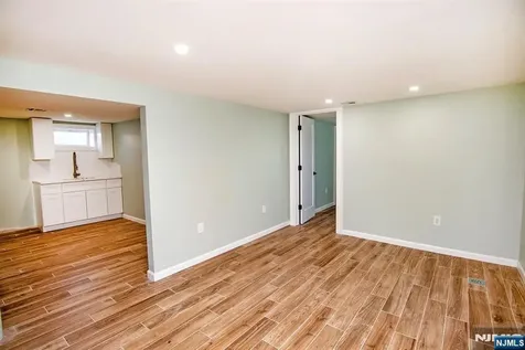 25 Windsor Drive Dumont NJ 07628