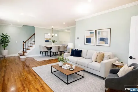 25 Windsor Drive Dumont NJ 07628
