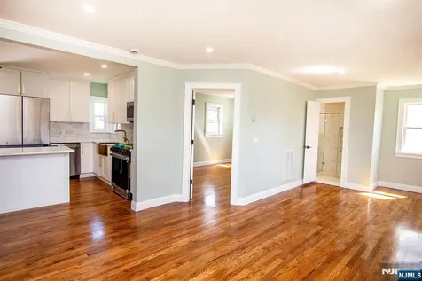 25 Windsor Drive Dumont NJ 07628