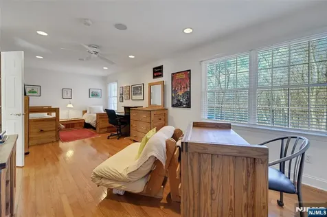 15 Skytop Drive Denville Township NJ 07834