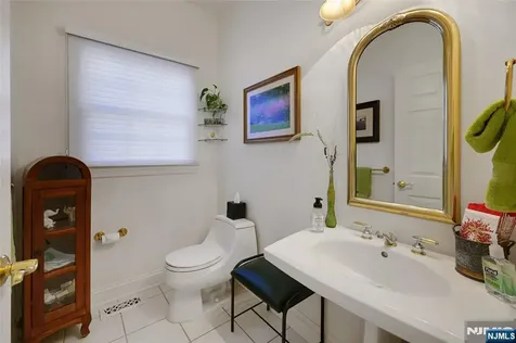 15 Skytop Drive Denville Township NJ 07834