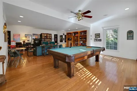 15 Skytop Drive Denville Township NJ 07834
